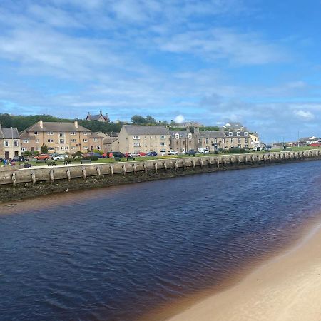 Seaview Apartment Lossiemouth Exterior photo